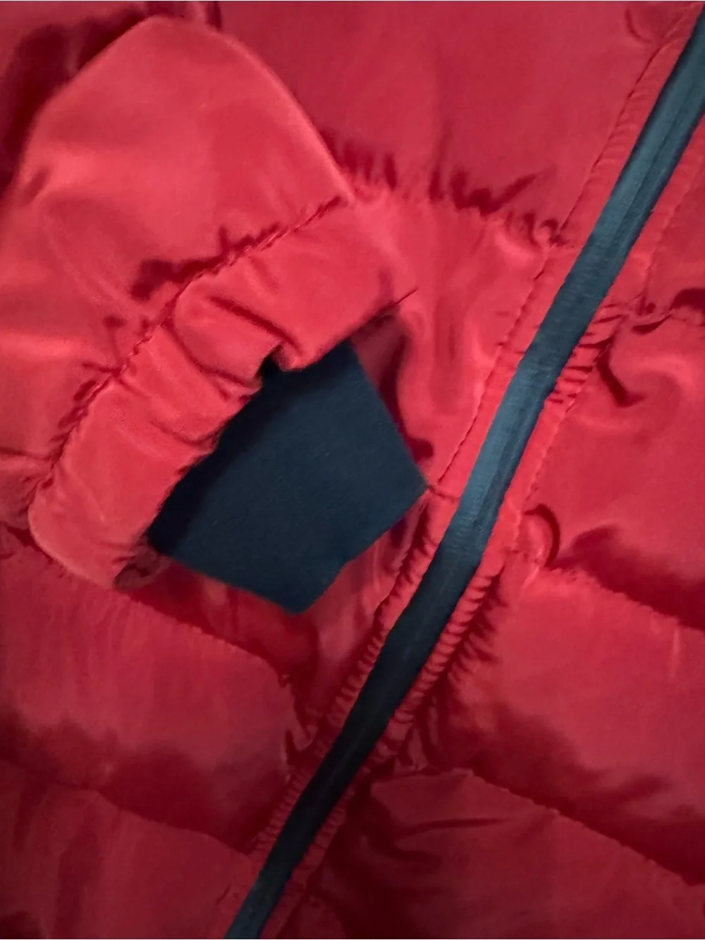 Karl Lagerfeld Red Hooded Puffer Jacket with Icon Patch- size s